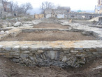 Стены и фундаменты Николаевского храма после раскопок и консервации
