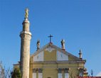 Петропавловский собор: западный фасад, фронтон 1