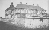 Подгорецкий замок: вид с юго-запада, фото 1938 года