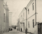 Улочка у западного фасада Петропавловского собора