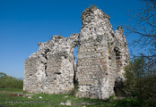 Середнянский замок - вид с юго-востока