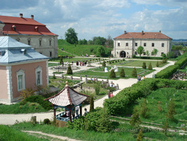 Золочевский замок: внутренний двор