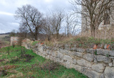 Соколовка: руины южной стены внешних укреплений костела