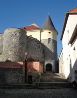 Мукачевский замок: укрепления Верхнего замкового двора