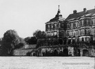 Подгорецкий замок: фрагмент северного фасада дворца и терраса парка